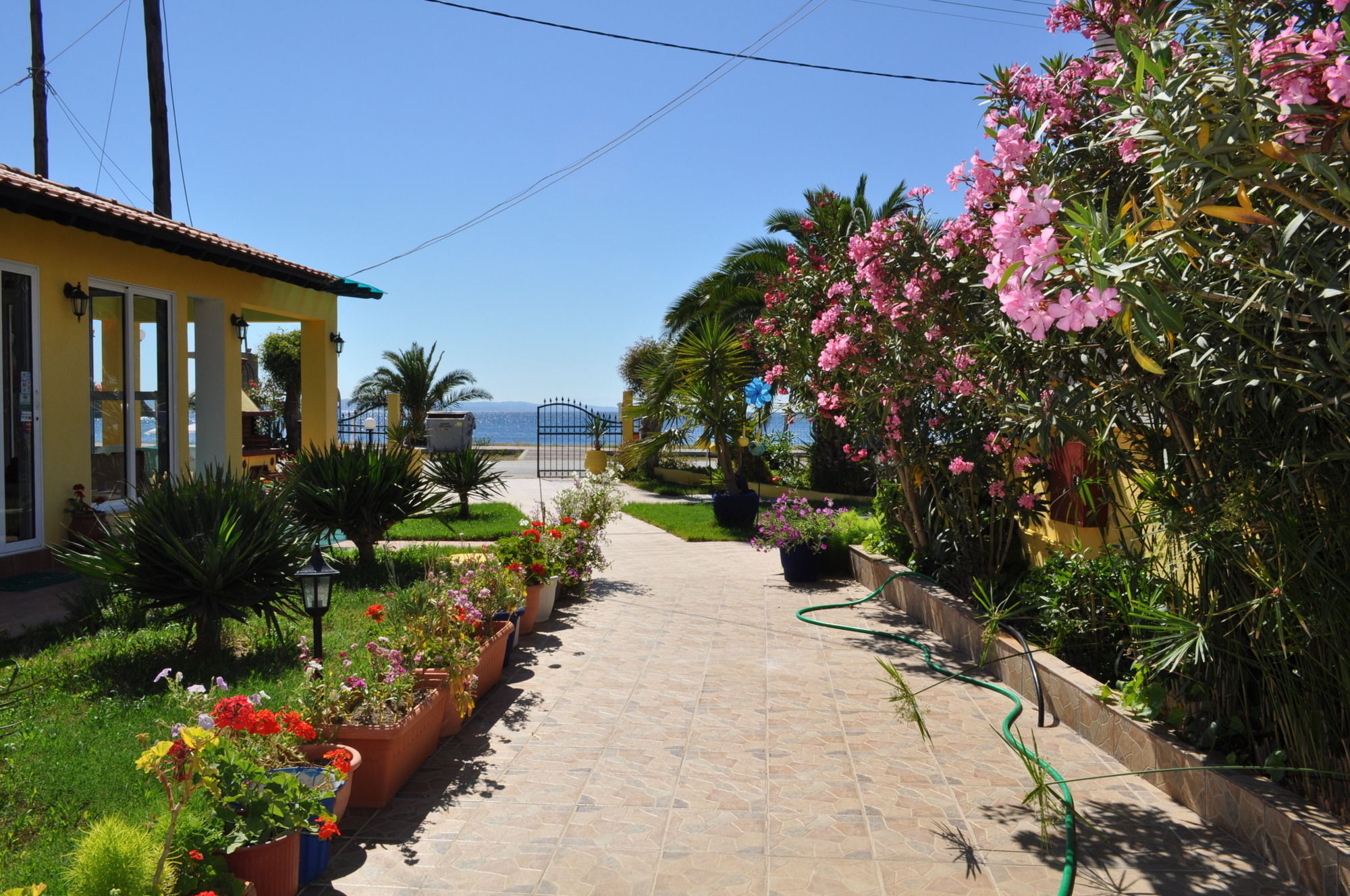 Studios Castro Toroni Exterior photo